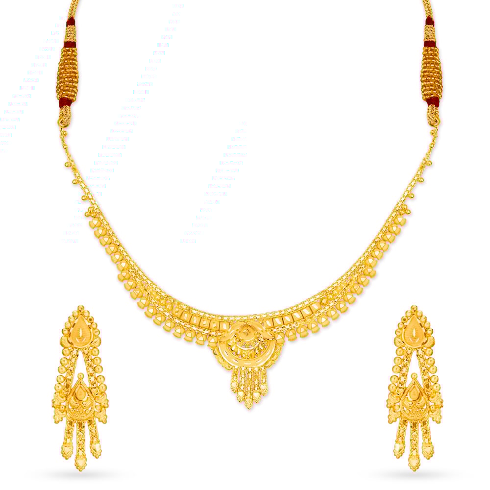 Royal Charm Gold Necklace Set
Royal Charm Gold Necklace Set