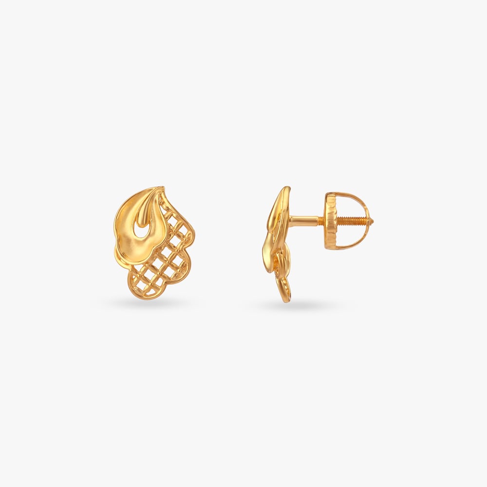 Lattice Glow Gold Stud Earrings
Lattice Glow Gold Stud Earrings