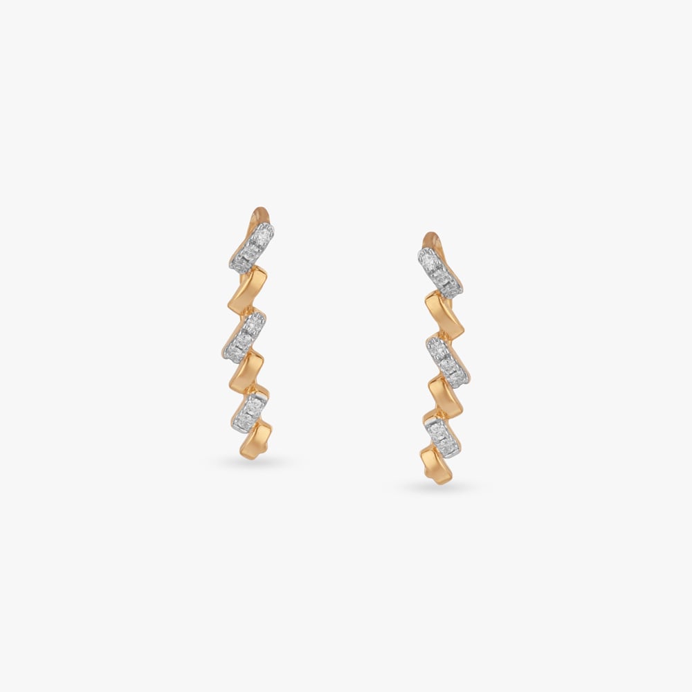 Linear Wave Diamond Stud Earrings
Linear Wave Diamond Stud Earrings