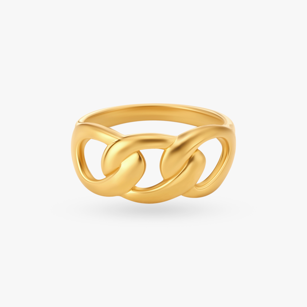 Entwined Elegance Finger Ring
Entwined Elegance Finger Ring