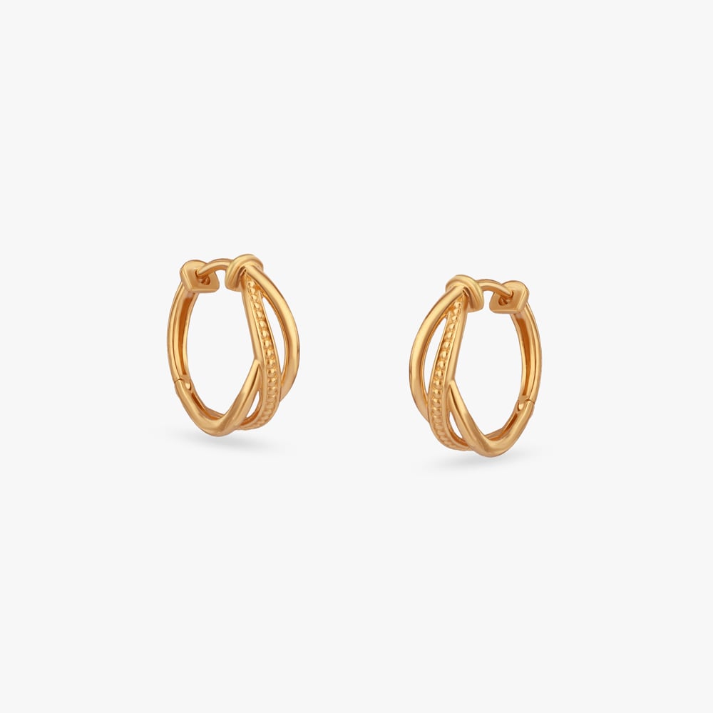 Interlaced Shine Gold Hoop Earrings
Interlaced Shine Gold Hoop Earrings
