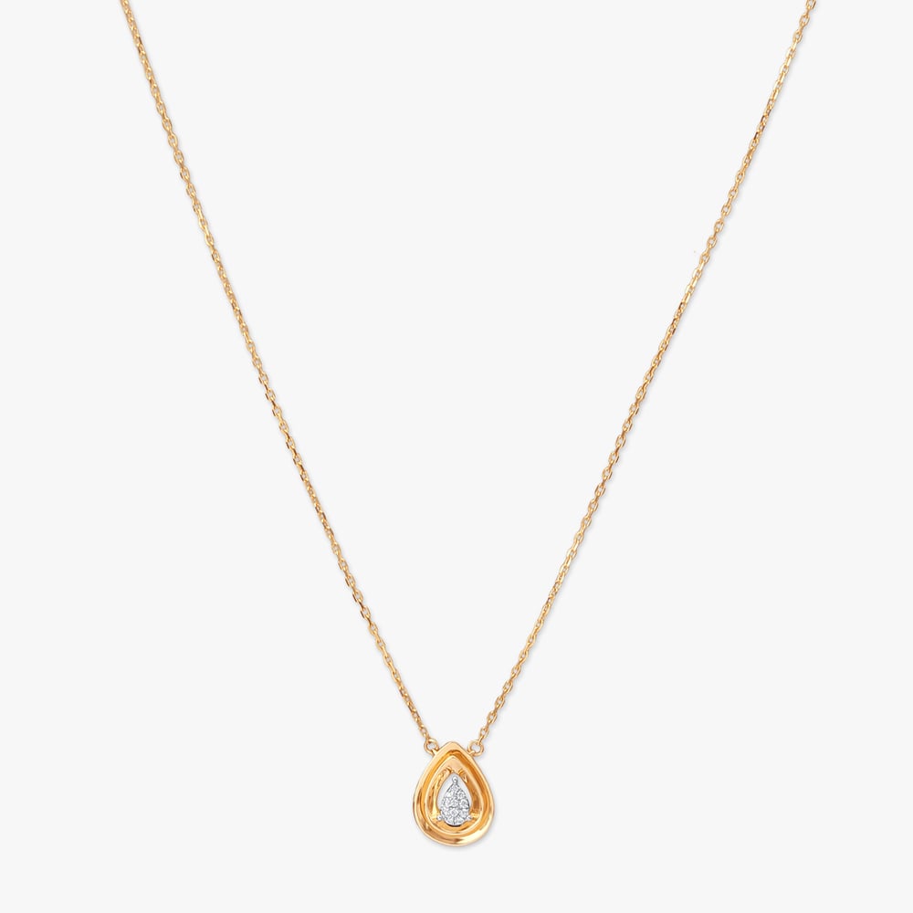 Inner Sparkle Diamond Pendant with Chain
Inner Sparkle Diamond Pendant with Chain