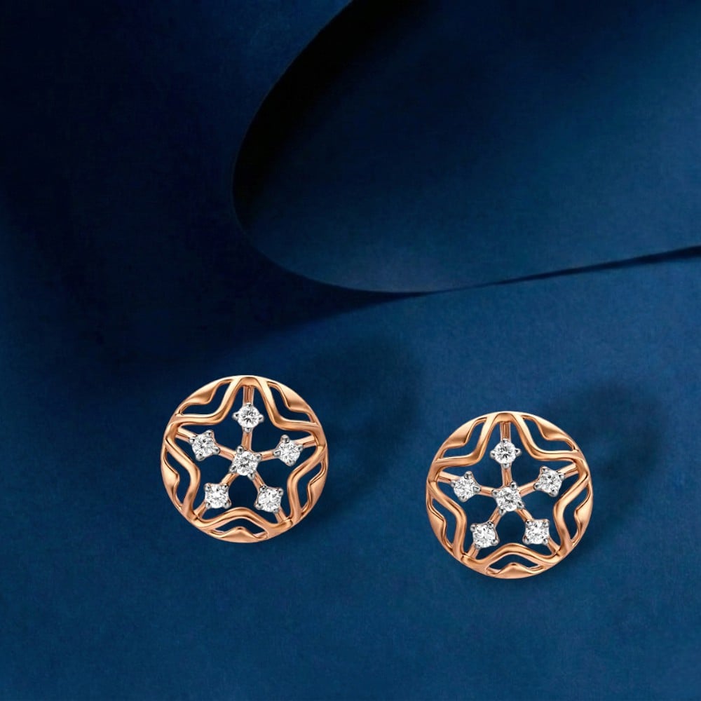 Everyday Charm Diamond Stud Earrings
Everyday Charm Diamond Stud Earrings