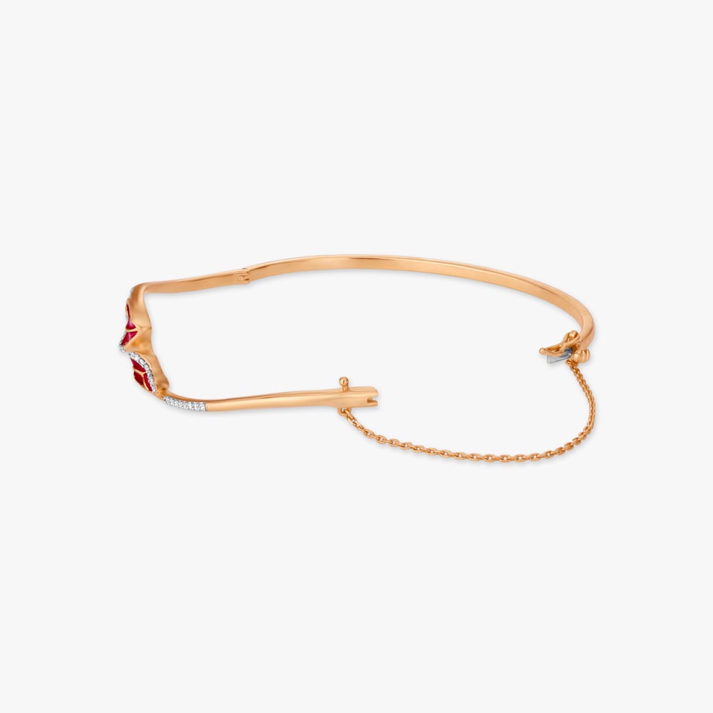 Butterfly Flutter Diamond Bangle
Butterfly Flutter Diamond Bangle