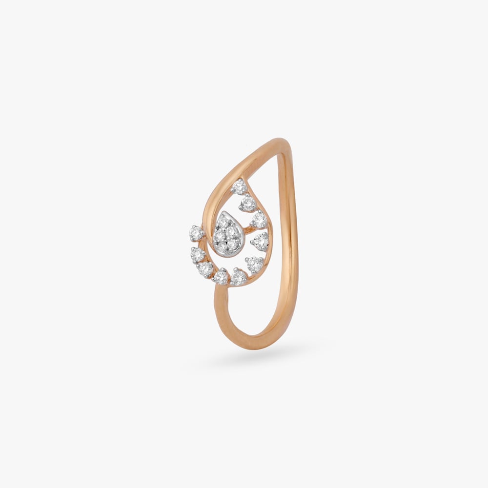 Luminous Arc Diamond Ring
Luminous Arc Diamond Ring