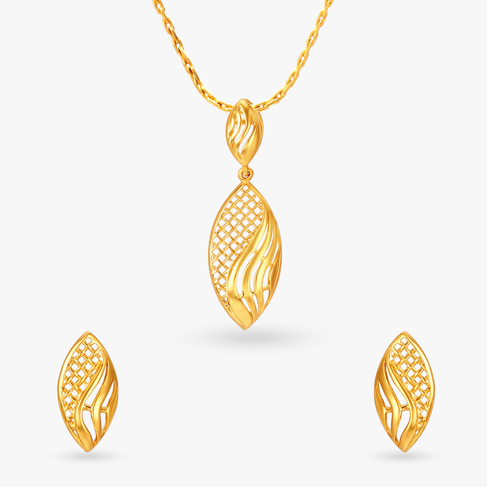 Rhapsodic Gold Pendant and Earrings Set
Rhapsodic Gold Pendant and Earrings Set