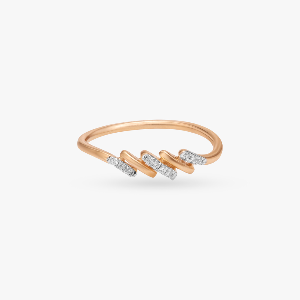 Linked Zigzag Diamond Ring
Linked Zigzag Diamond Ring