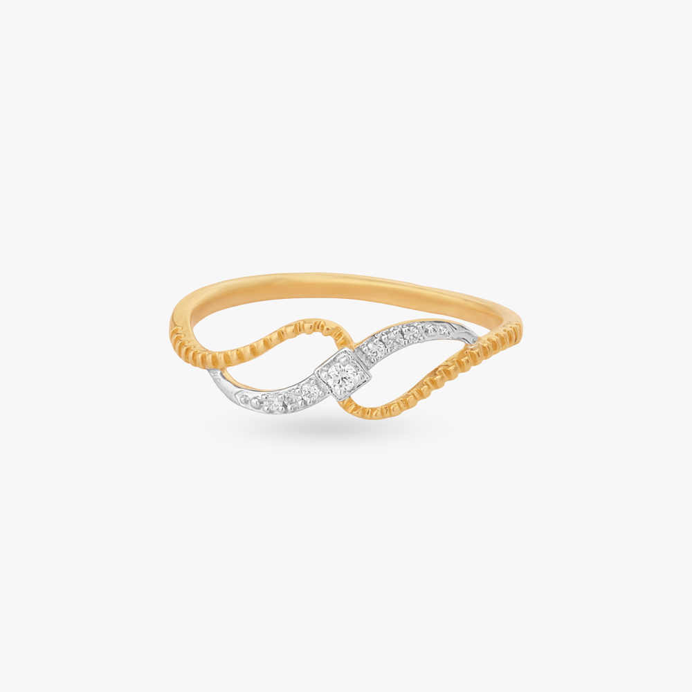 Endless Curve Diamond Ring
Endless Curve Diamond Ring
