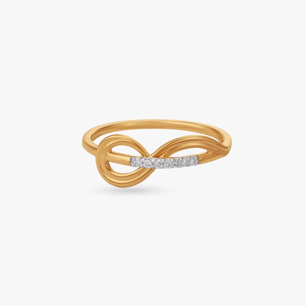 Interlaced Curve Diamond Ring
Interlaced Curve Diamond Ring