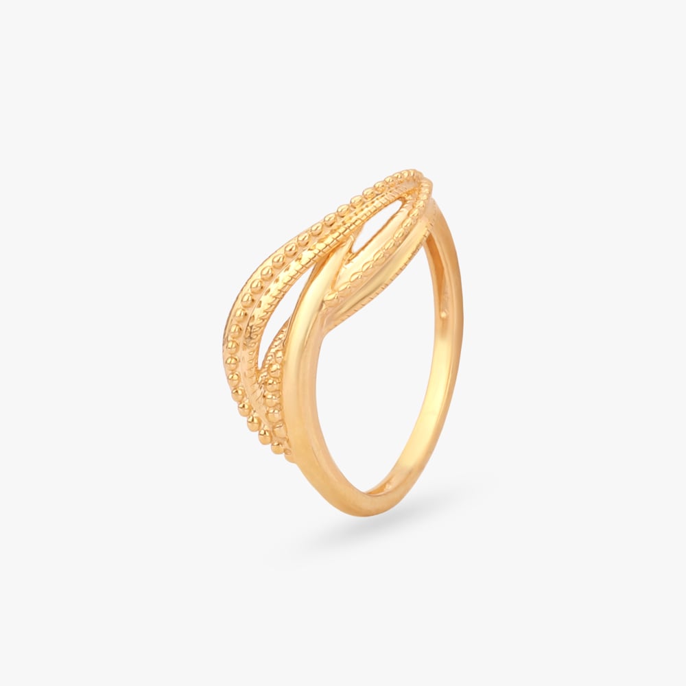 Layered Curve Gold Ring
Layered Curve Gold Ring