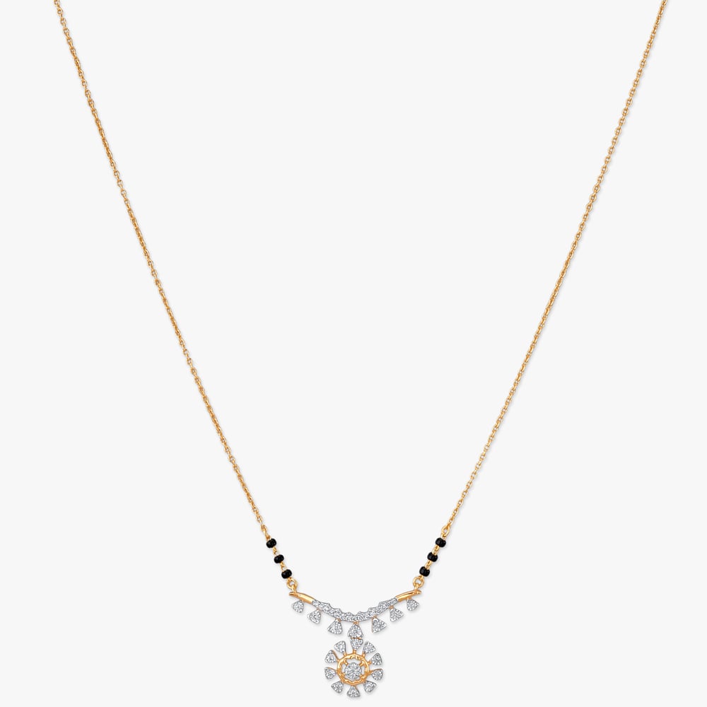 Divine Glow Diamond Mangalsutra
Divine Glow Diamond Mangalsutra