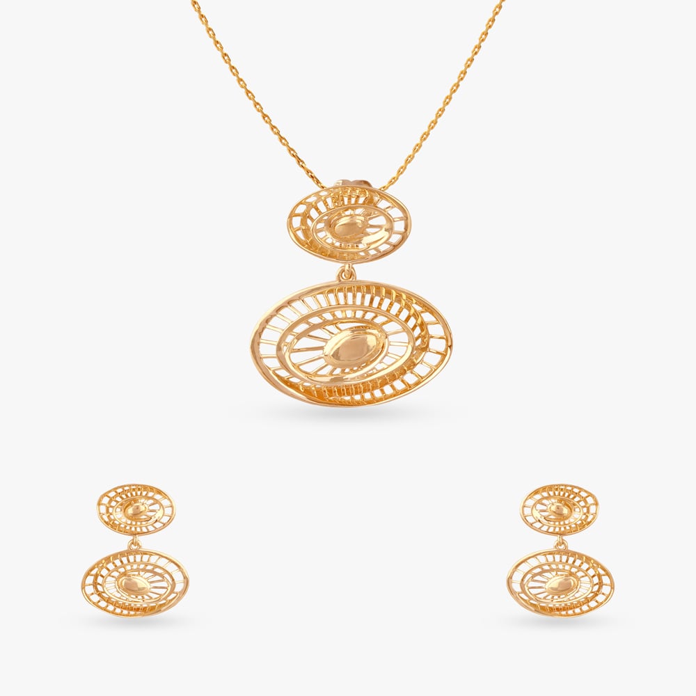 Gold Pendant and Earrings Set
Gold Pendant and Earrings Set