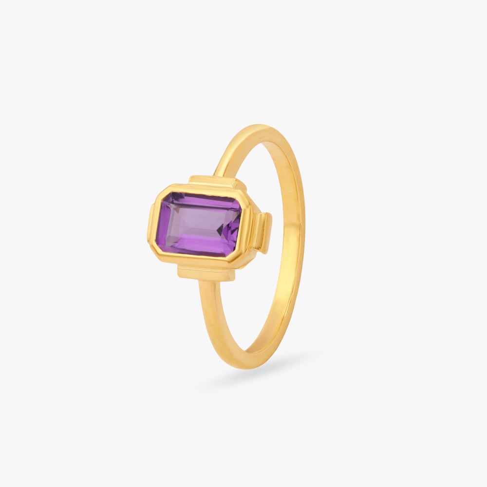 Urban Lilac Gold Ring
Urban Lilac Gold Ring
