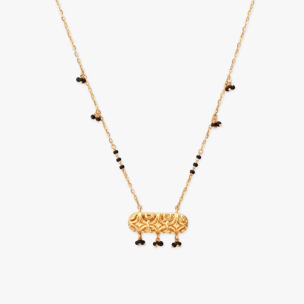 Heritage Arch Gold Mangalsutra
Heritage Arch Gold Mangalsutra