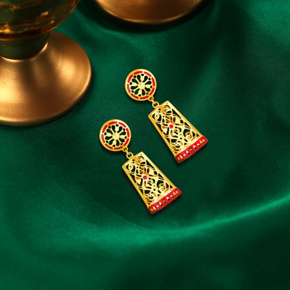 Captivating 22 Karat Yellow Gold Drop Earrings
Captivating 22 Karat Yellow Gold Drop Earrings