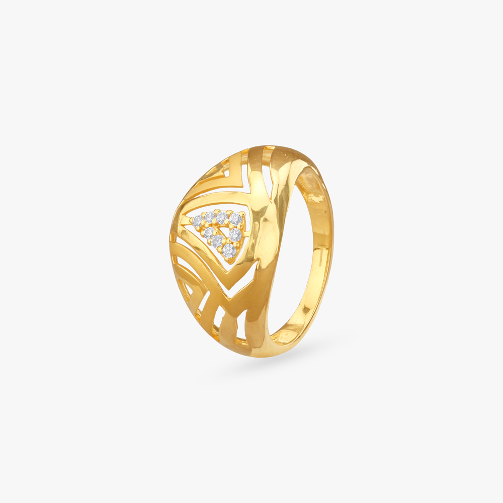 Bold Prism Gold Ring
Bold Prism Gold Ring