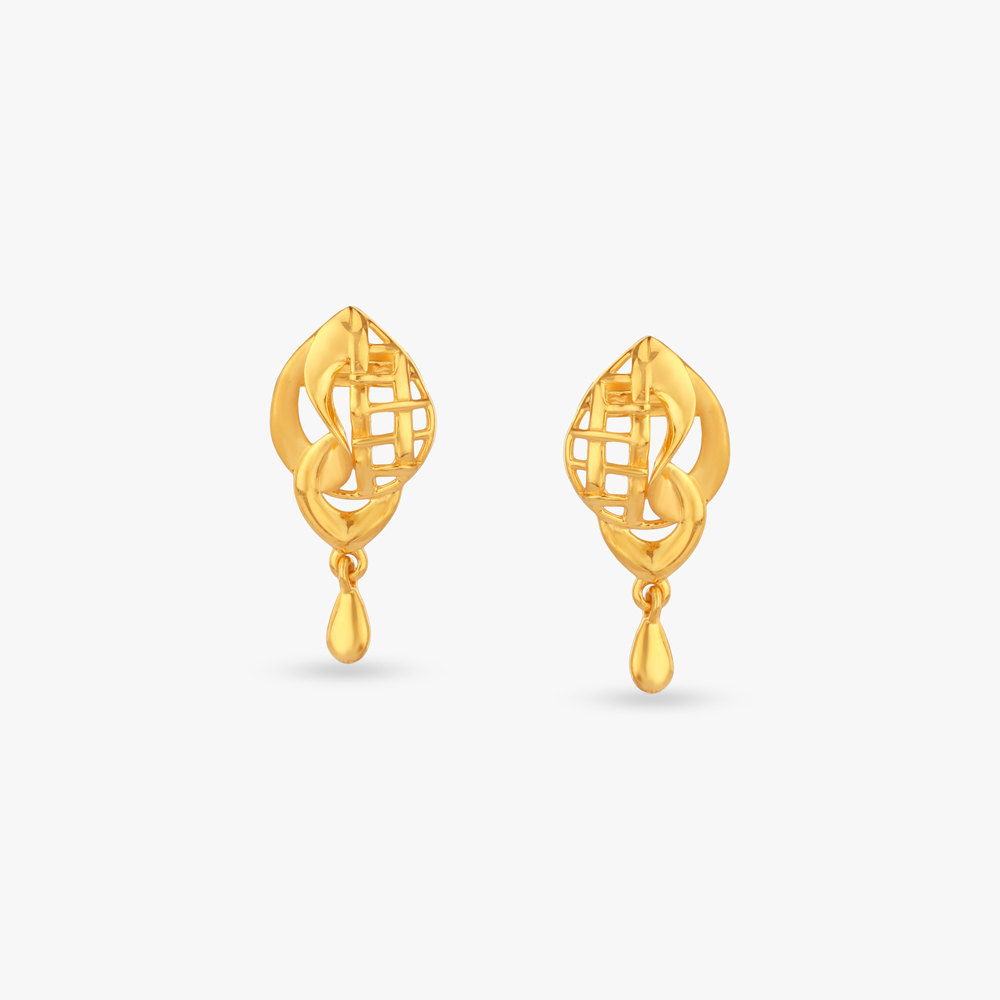 Artful Weave Gold Drop Earrings
Artful Weave Gold Drop Earrings