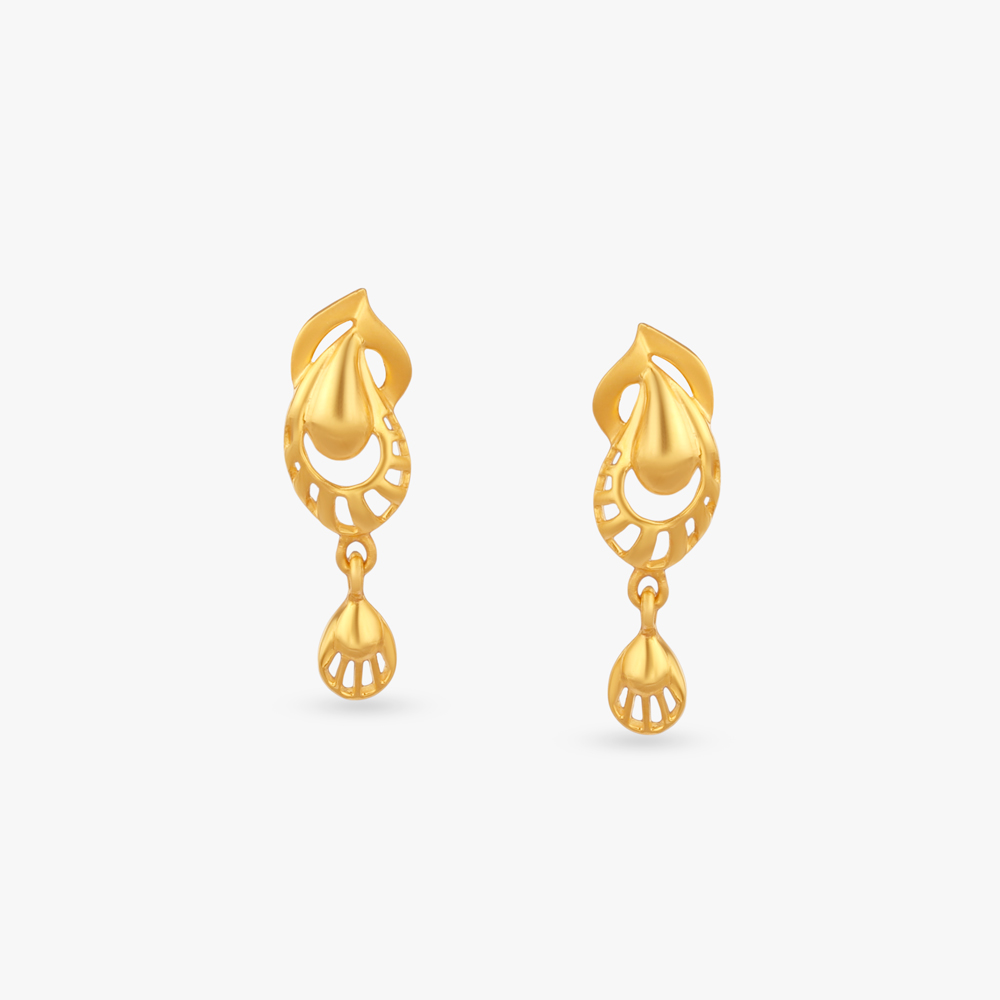 Petal Cascade Gold Drop Earrings
Petal Cascade Gold Drop Earrings