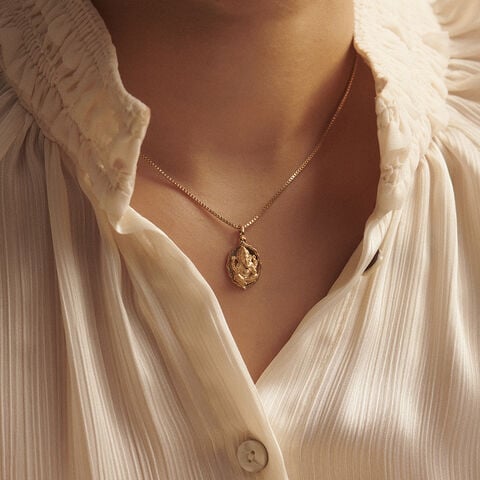 Divine Sculpted Ganesha Gold Pendant