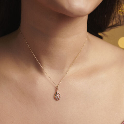 Luminous Checkered Diamond Pendant