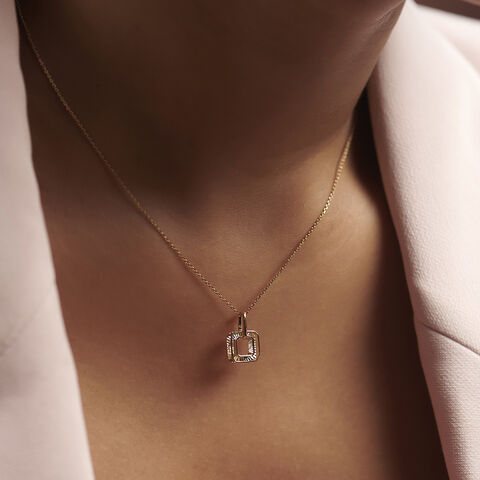 Sleek Radiant Gold Pendant