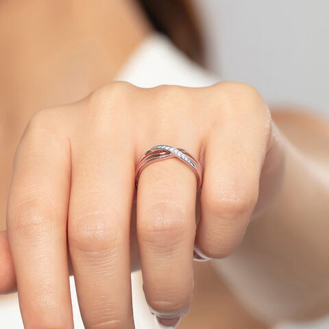 Twisted Beauty Gold & Diamond Ring