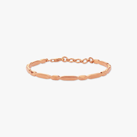 Sculpted Brilliance Gold Bangle