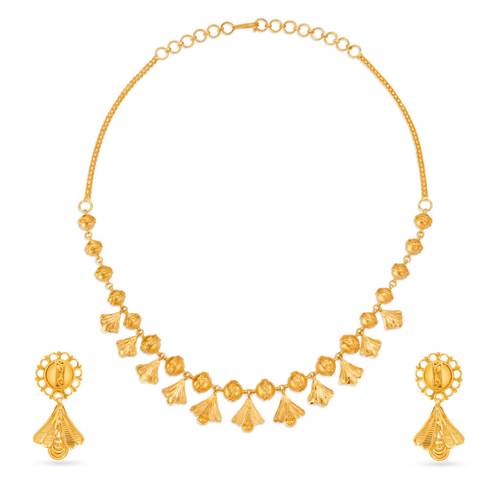 Tanishq neckwear store design