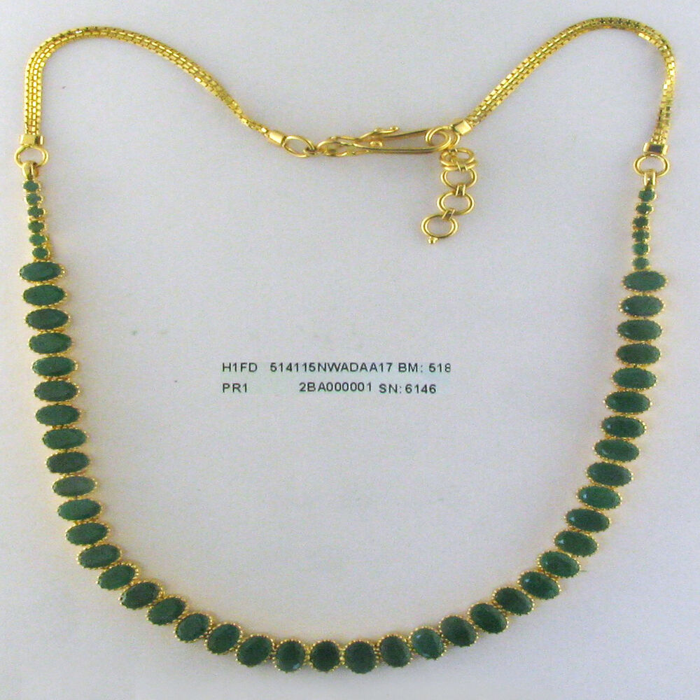 Verdant Emerald Classy Gold Necklace