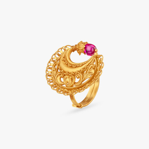 Lush Crescent Gold Ring
