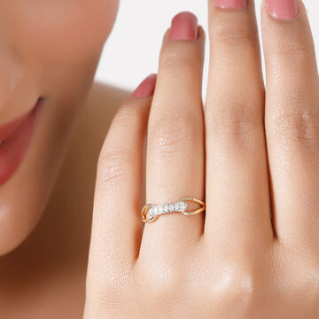 14KT Yellow Gold Linked in Love Diamond Finger Ring