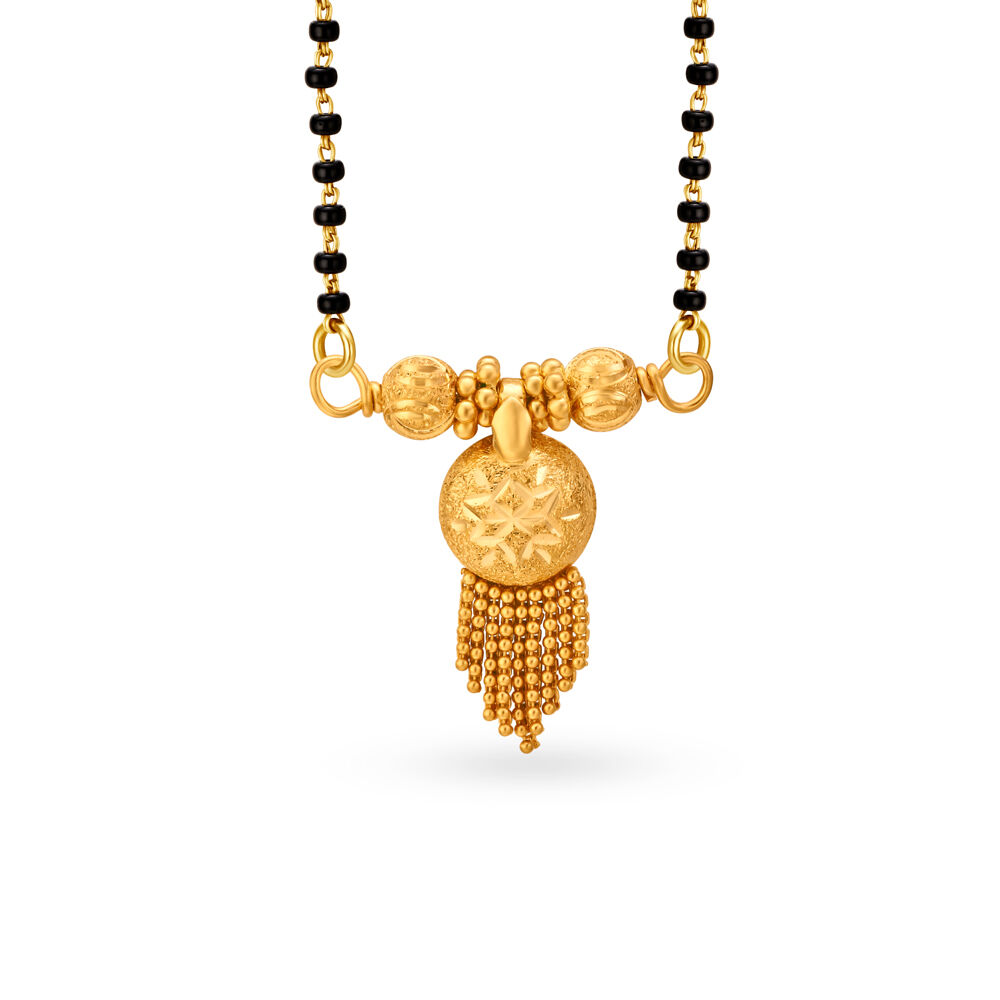 Gold mangalsutra designs latest clearance tanishq