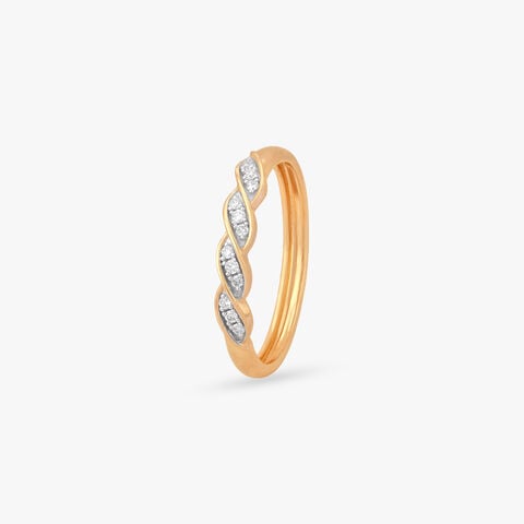 Petal Trail Diamond Ring