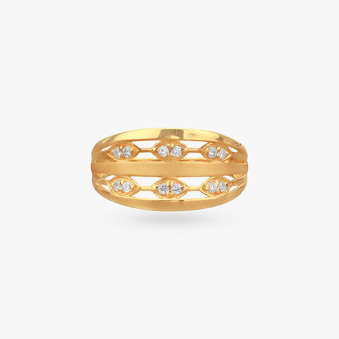 Linear Radiance Gold Finger Ring