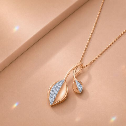 Silent Vein Diamond Pendant