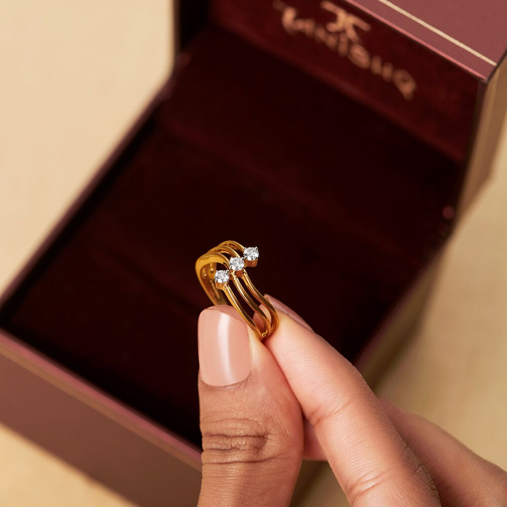 Tanishq finger ring top