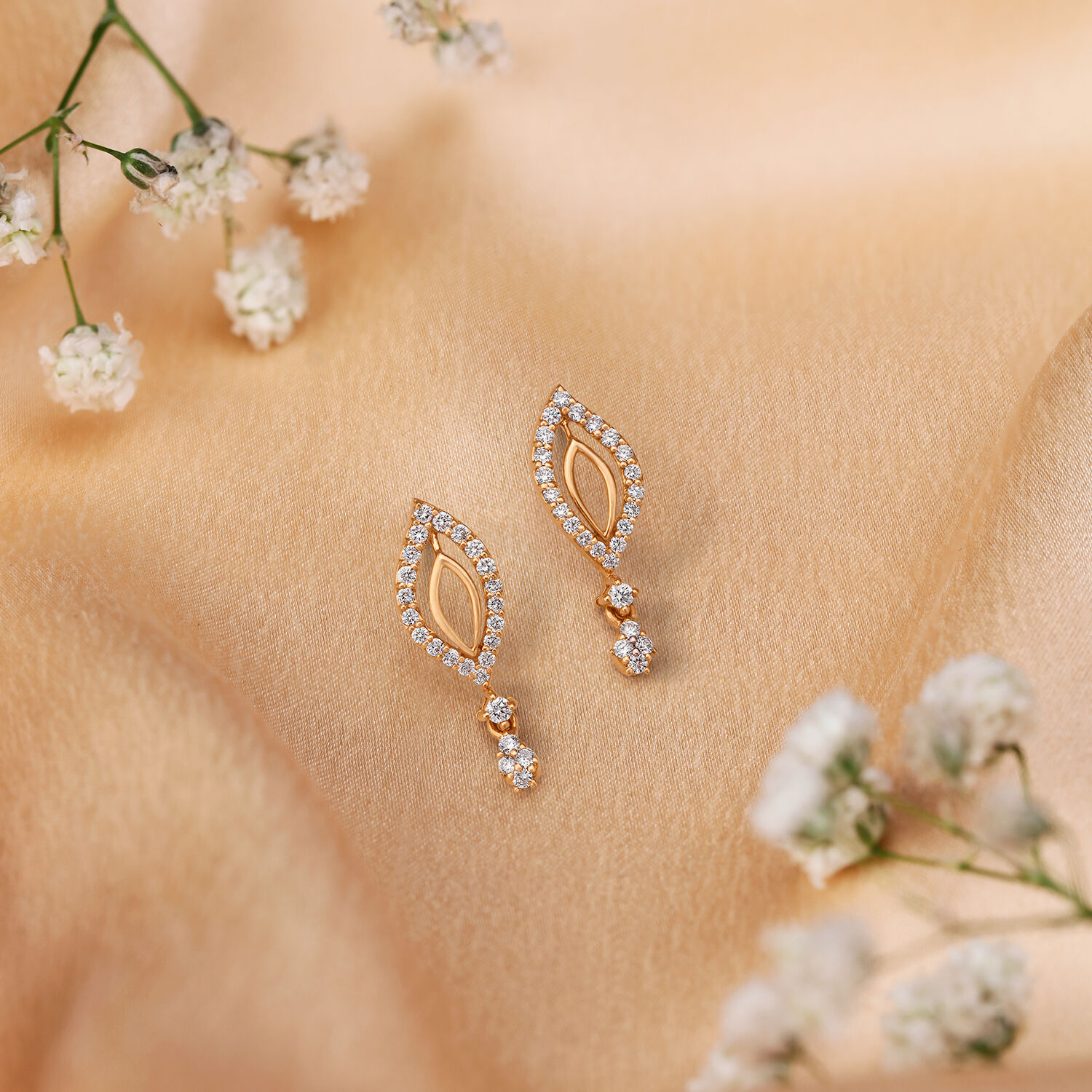 Tanishq rose gold earrings online