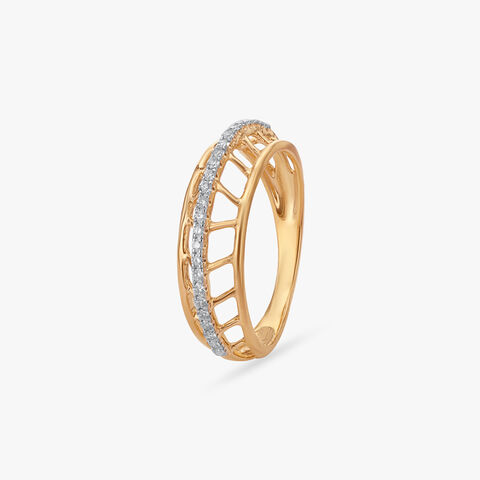 Geometric Lace Diamond Ring