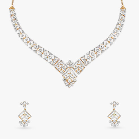 Magnificent Splendour Natural diamond Necklace Set