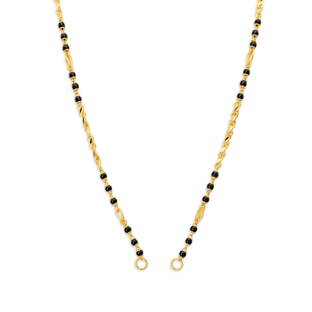 Chain pattern gold mangalsutra hot sale