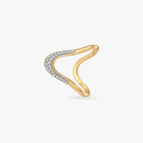 Edgy Sleek Diamond Finger Ring