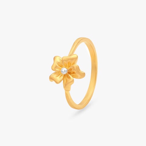 Petal Poetry Gold Finger Ring
