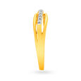 Charming 18 Karat Yellow Gold And Diamond Finger Ring,,hi-res image number null