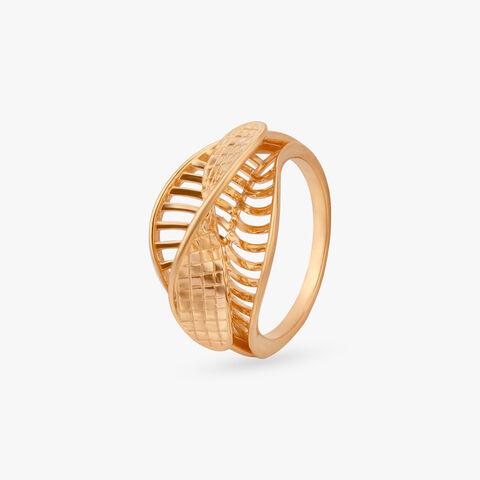 Vein Crossover Gold Ring