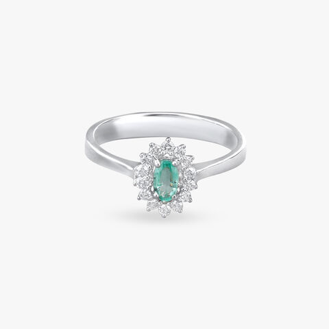 Enchanting Bloom Diamond Finger Ring