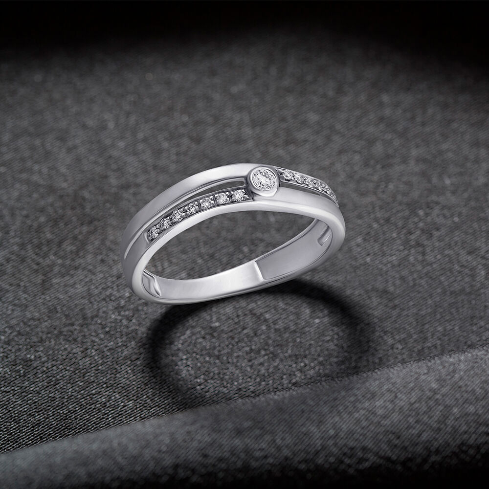 Luminous Platinum and Diamond Ring