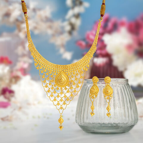 Exquisite Ahmedabadi Rawa Work Necklace Set