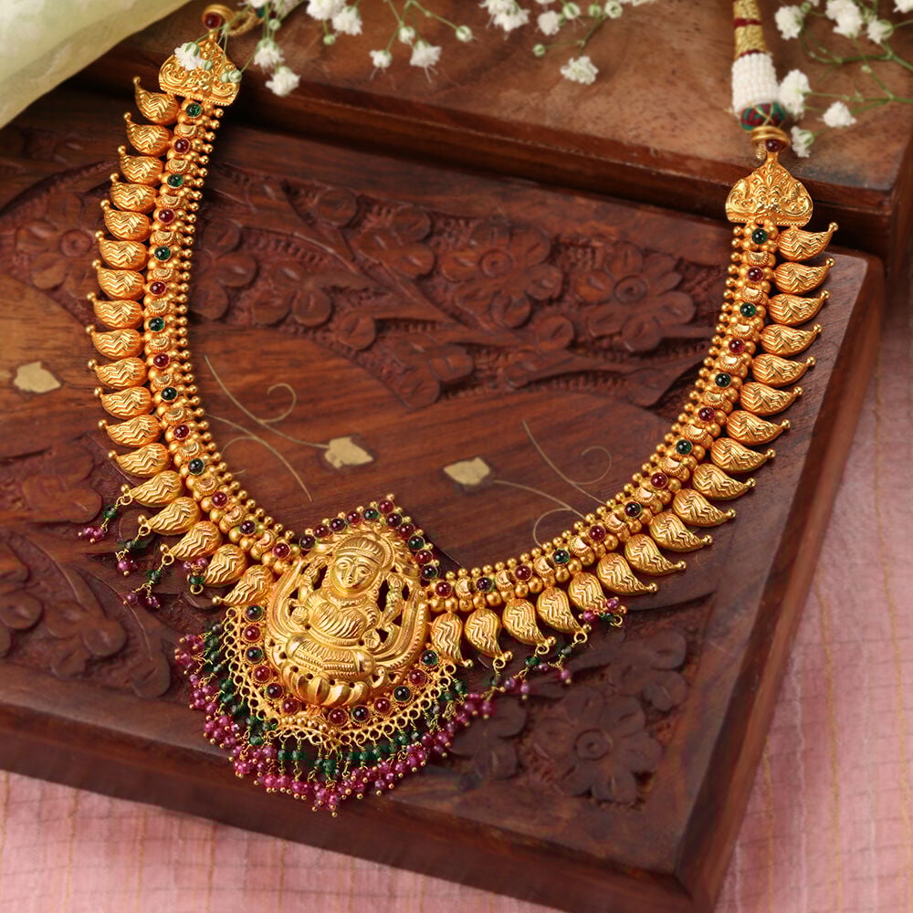 Lakshmi gold necklace set outlet