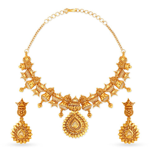 Enchanting Antique Gold Necklace Set Perfect for Indian Brides