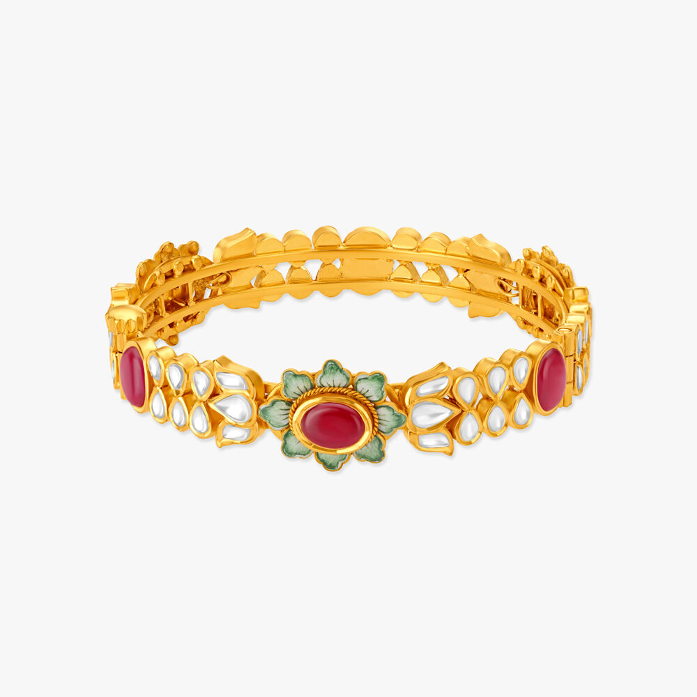 Kundan sales bangles tanishq